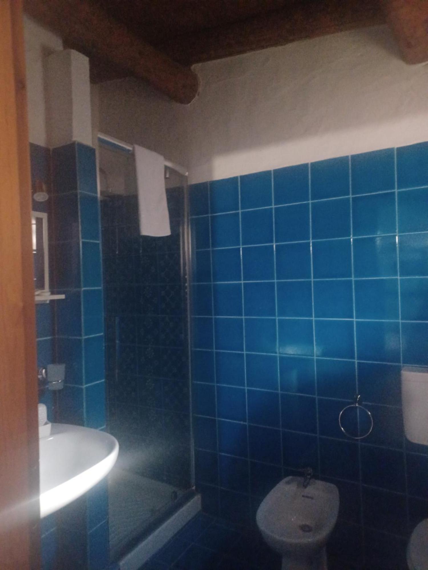B&B Helios Il Tuo Relax In Sardegna San Teodoro  Εξωτερικό φωτογραφία